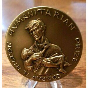 Conrad H Hilton Medal Coin Humanitarian Prize 1997 International Rescue SC8/9